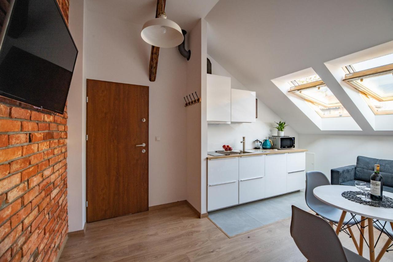 Neo Sky Apartment, Free Parking, 15 Min Walk Old Town&Kazimierz - By Homelike Cracovia Esterno foto