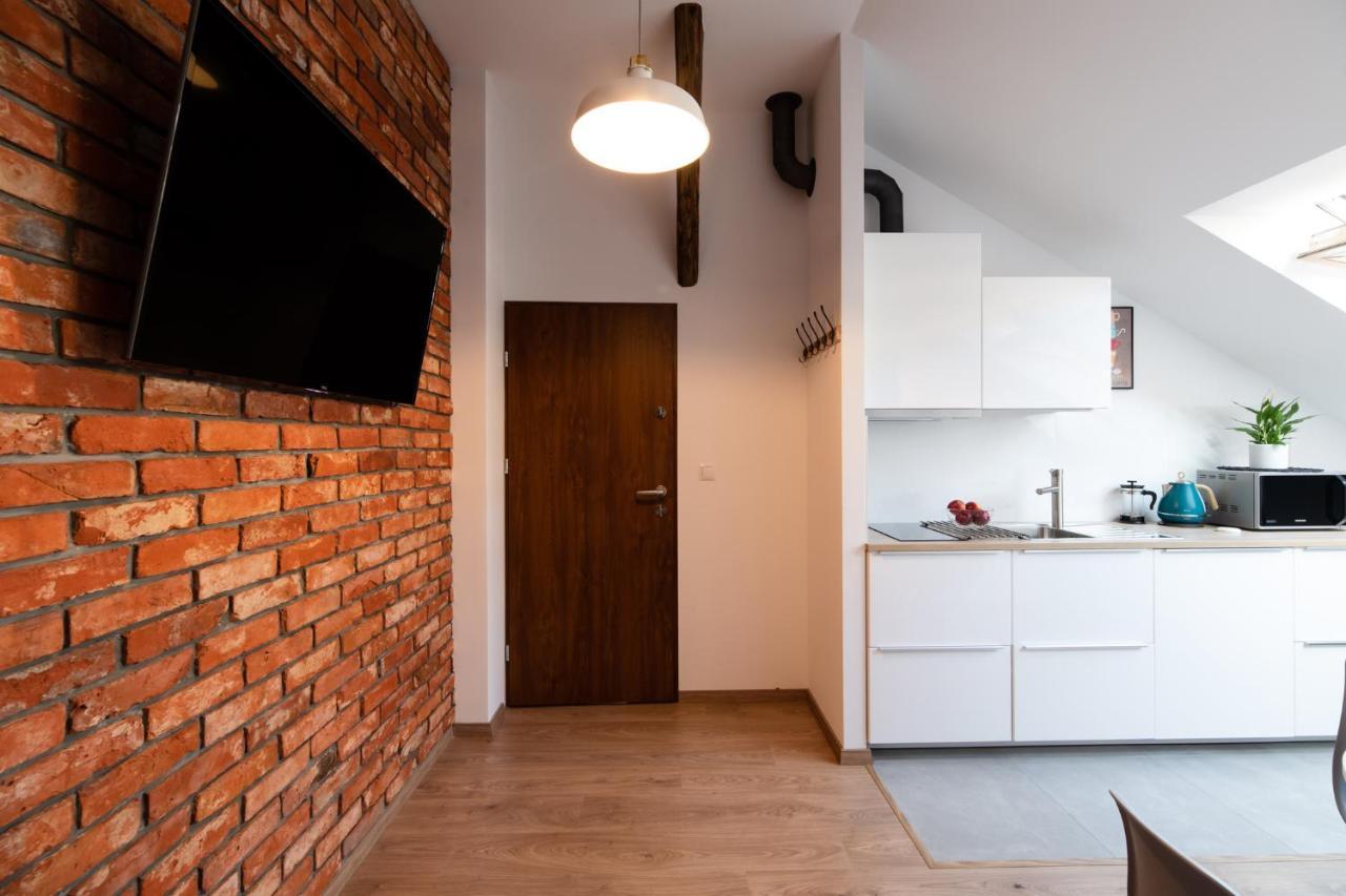 Neo Sky Apartment, Free Parking, 15 Min Walk Old Town&Kazimierz - By Homelike Cracovia Esterno foto
